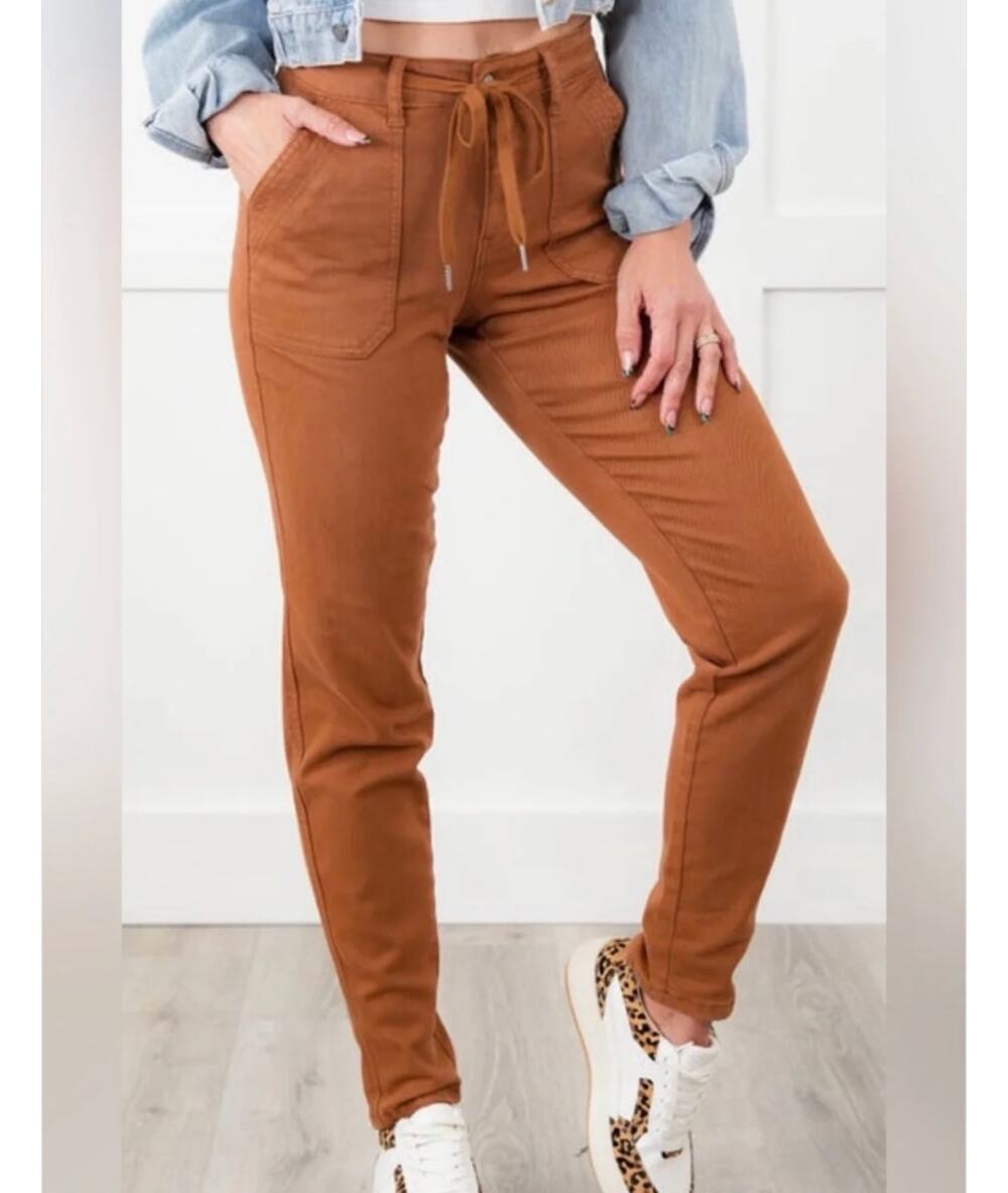 Judy Blue Camel Tie Waist Denim Jean Jogger NWT Size 27